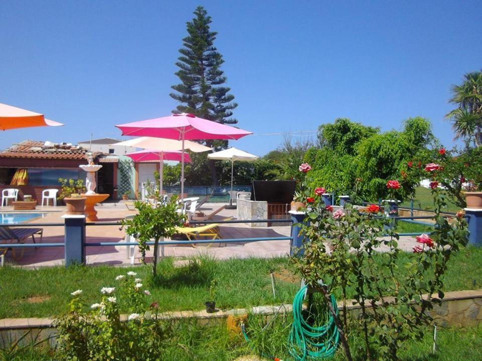 Daydream Hill Hotel Stavros  Exterior photo